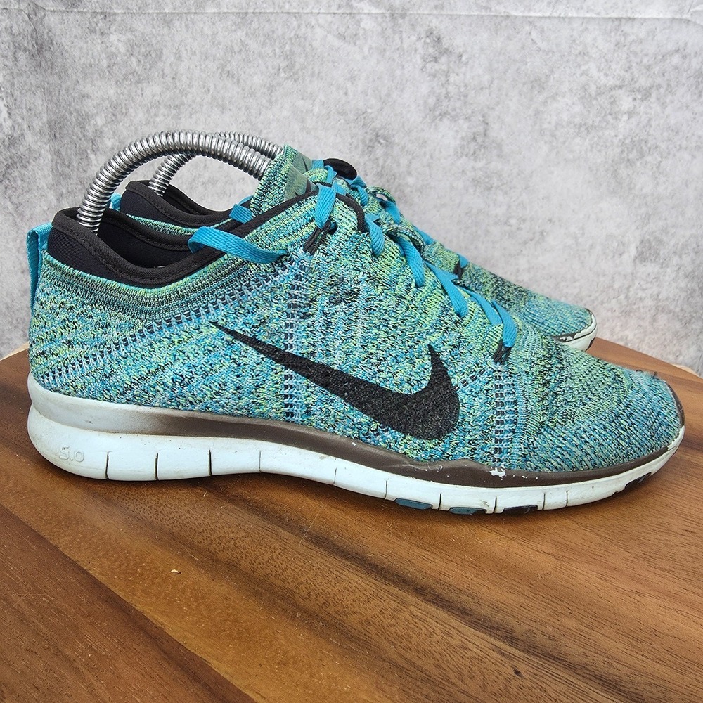 Nike Free 5.0 TR Flyknit Running Shoes Womens 7.5 Sneakers Lightweight No Insole